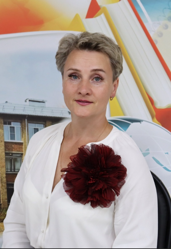 Назарова Оксана Петровна.